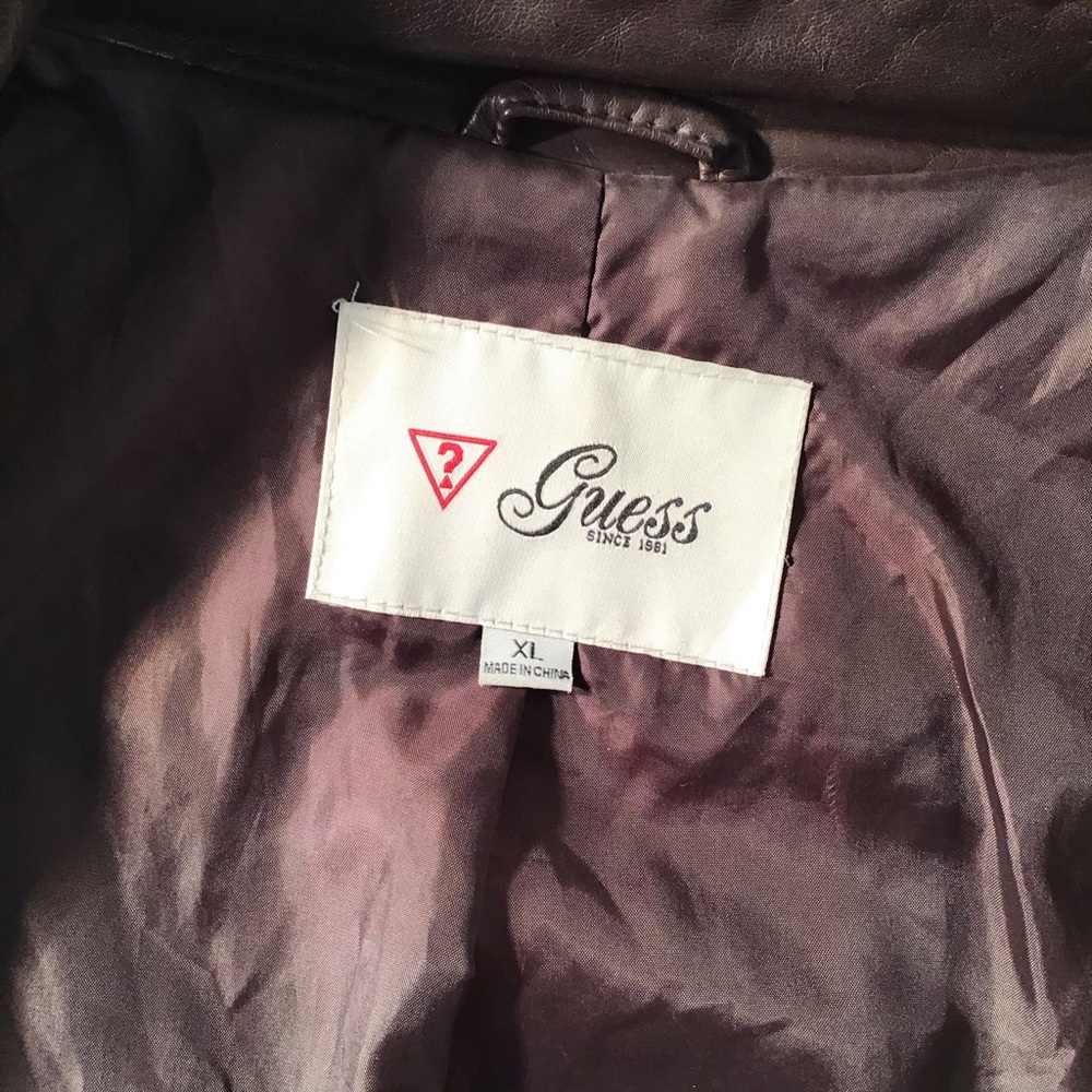 Guess Lightweight Jacket - Picture 5 of 8